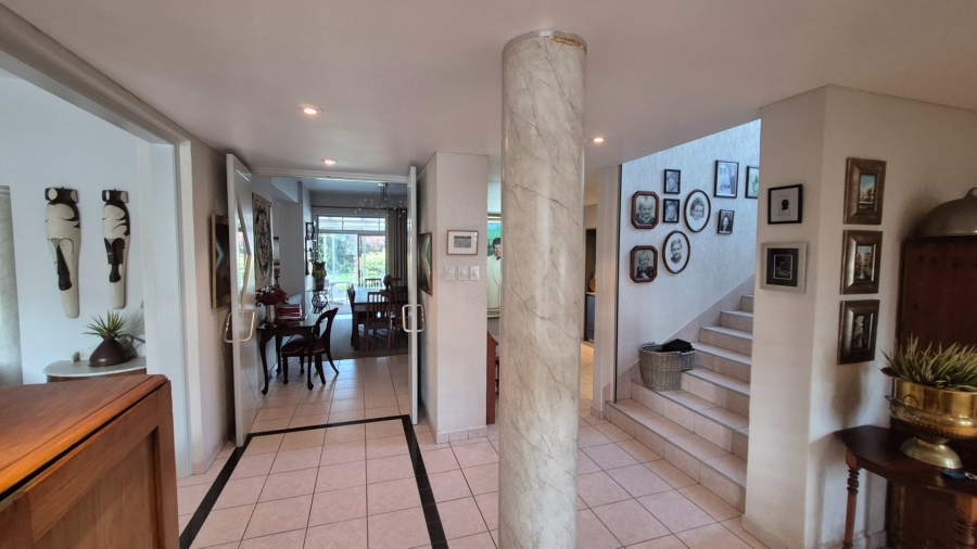 4 Bedroom Property for Sale in Summerstrand Eastern Cape